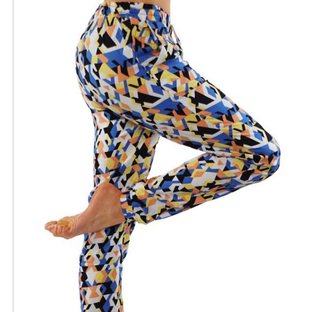Comfortable & cute joggers with drawstring